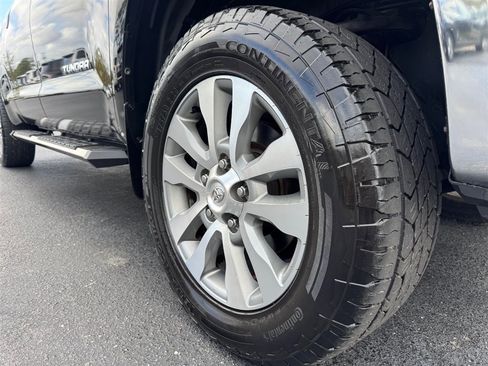 Used 2016 Toyota Tundra Limited w/ Limited Premium Package image 10