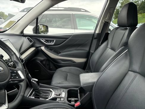 Certified 2023 Subaru Forester Limited AWD/4WD image 8