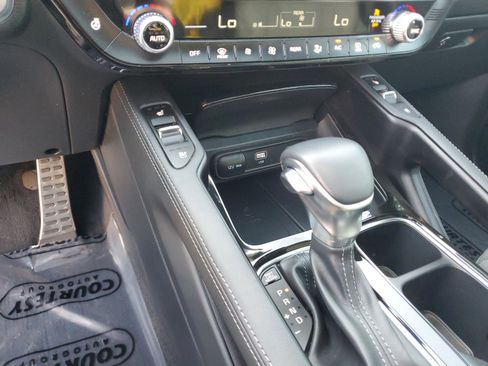 Certified 2024 Kia Telluride SX X-Pro AWD/4WD image 21