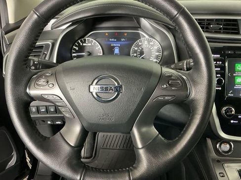 Used 2021 Nissan Murano SV image 18