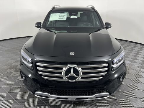 New 2025 Mercedes-Benz GLB 250 4MATIC image 5