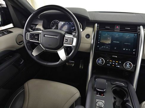 Certified 2023 Land Rover Discovery S R-Dynamic AWD/4WD image 20