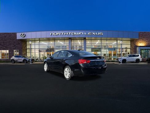 Used 2017 Chevrolet Impala LT image 20