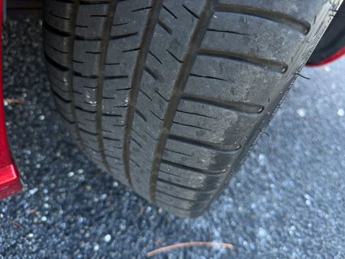 Used 2005 Chrysler Crossfire Limited image 37