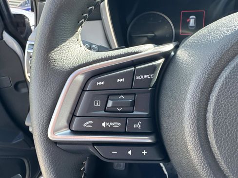 New 2025 Subaru Outback Limited image 10