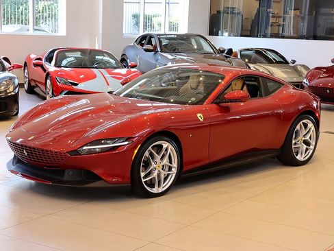 Certified 2022 Ferrari Roma image 30