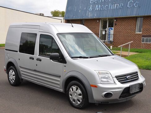 Used 2011 Ford Transit Connect XLT FWD image 4