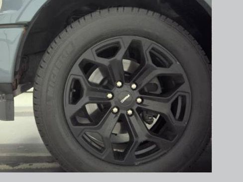 Used 2019 Ford F150 Lariat w/ Equipment Group 502A Luxury image 9