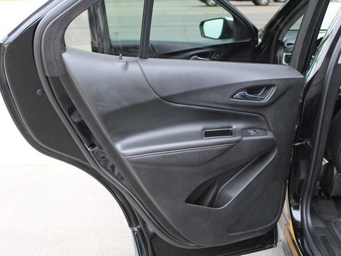 Used 2018 Chevrolet Equinox Premier image 51