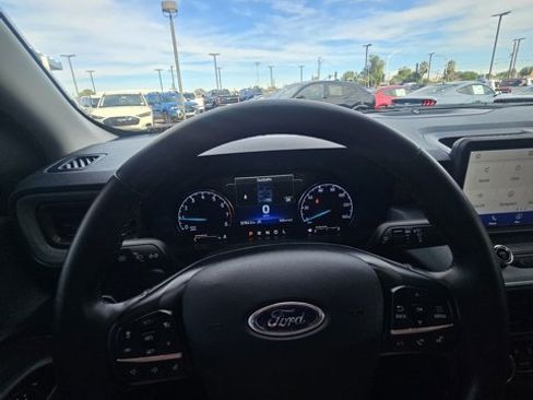 Used 2024 Ford Maverick Lariat image 16