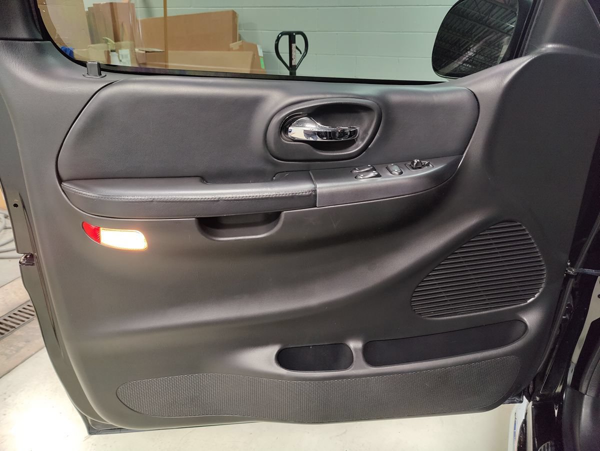 Used 2000 Ford F150 Harley-Davidson RWD image 20