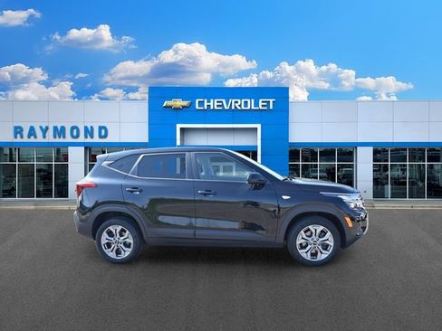 Certified 2024 Kia Seltos LX AWD/4WD image 2