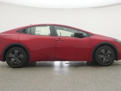 New 2026 Toyota Prius SE image 27