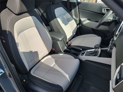 New 2026 Hyundai Venue SEL image 19