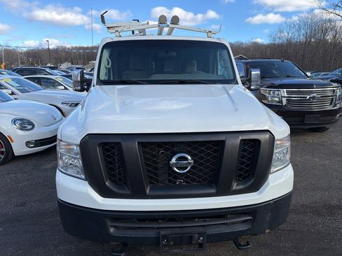 Used 2019 Nissan NV 3500 S image 7