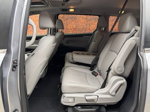 Used 2023 Honda Odyssey Touring image 22