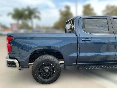 Used 2021 Chevrolet Silverado 1500 LT RWD image 6
