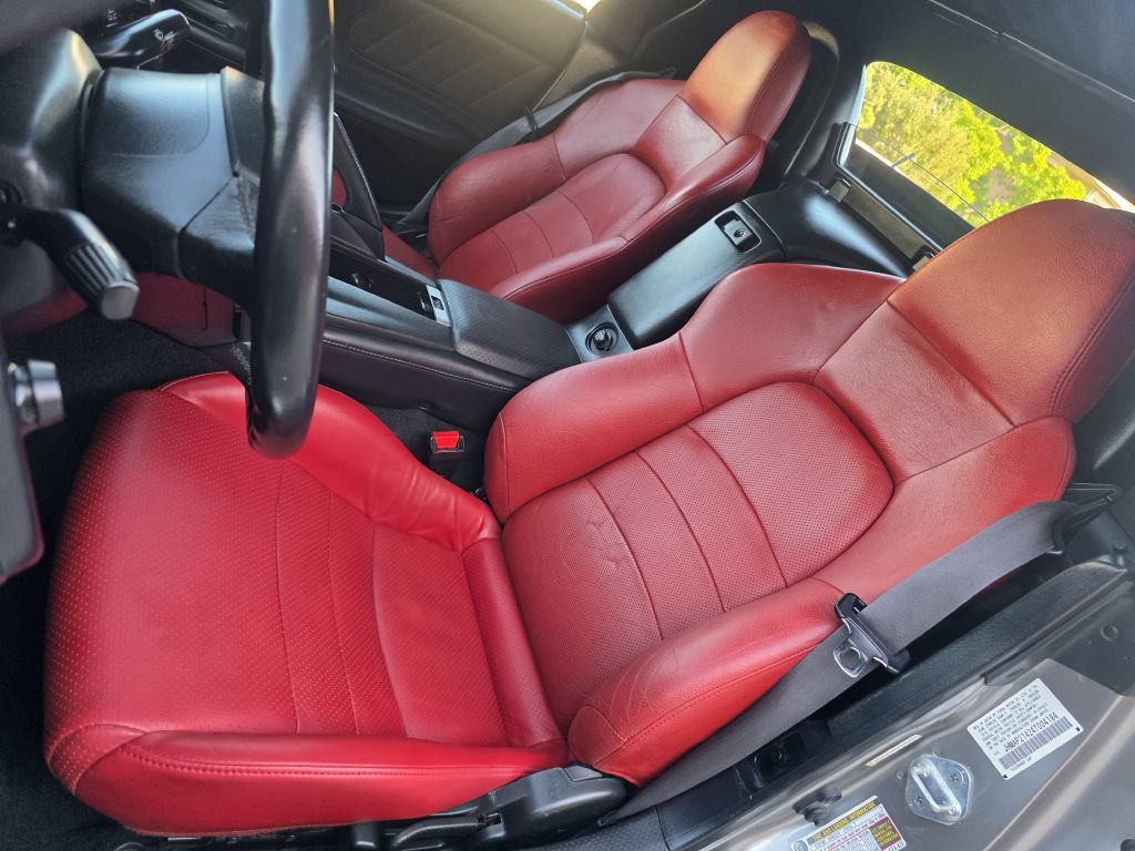 Used 2004 Honda S2000 image 22