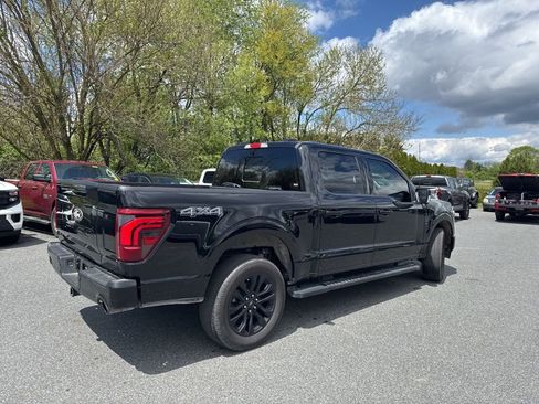 Used 2025 Ford F150 Lariat w/ Bed Utility Package AWD/4WD image 6