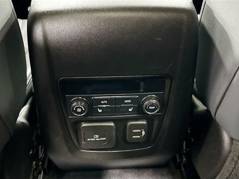 Used 2022 Buick Enclave Premium w/ Surround and Sites Package AWD/4WD image 24