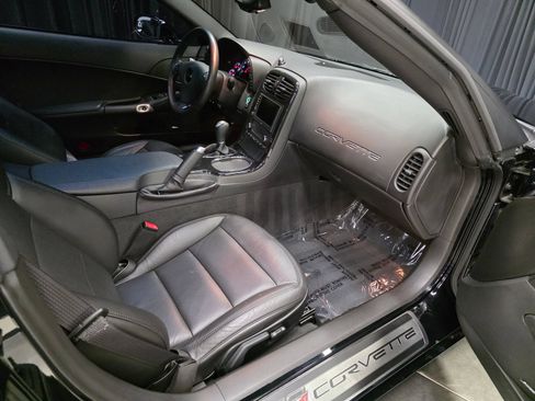 Used 2013 Chevrolet Corvette Grand Sport w/ 2LT Preferred Equipment Group RWD image 33
