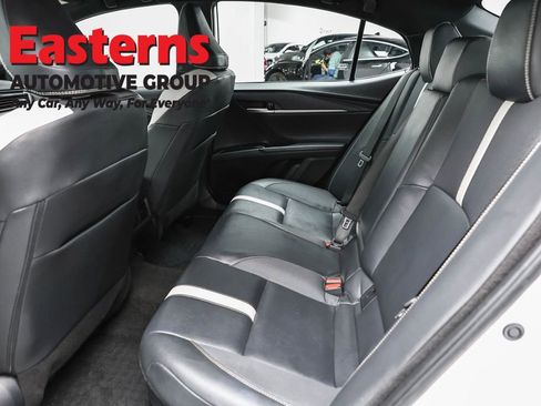 Used 2025 Toyota Camry SE w/ Convenience Package FWD image 22