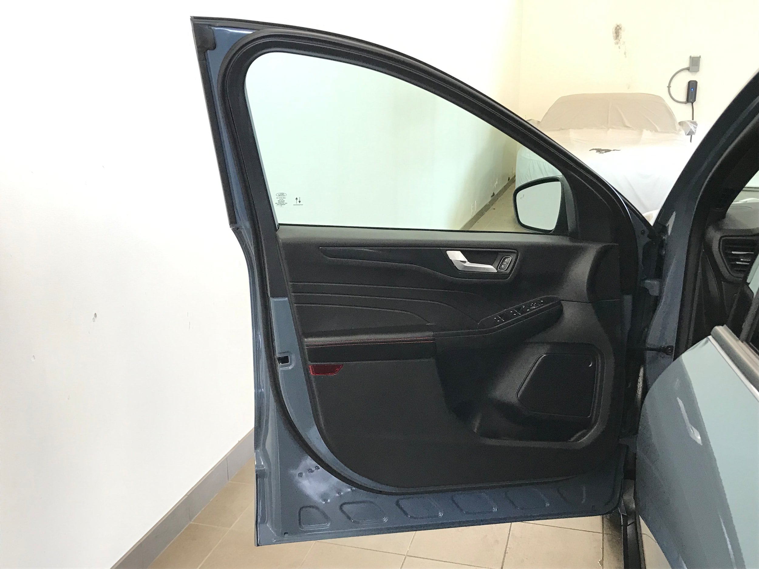 Used 2024 Ford Escape ST-Line w/ Tech Pack #1 AWD/4WD image 15
