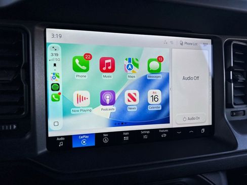 New 2025 Ford Bronco Badlands image 45