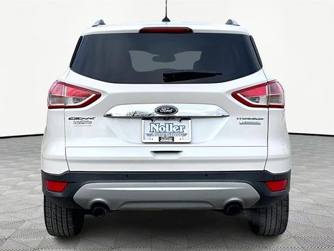 Used 2015 Ford Escape Titanium image 4