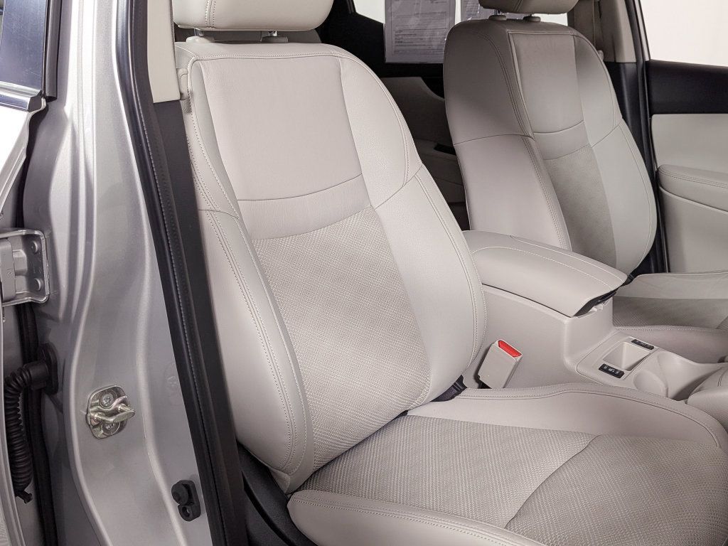 Used 2022 Nissan Rogue Sport SV w/ Technology Package FWD image 23