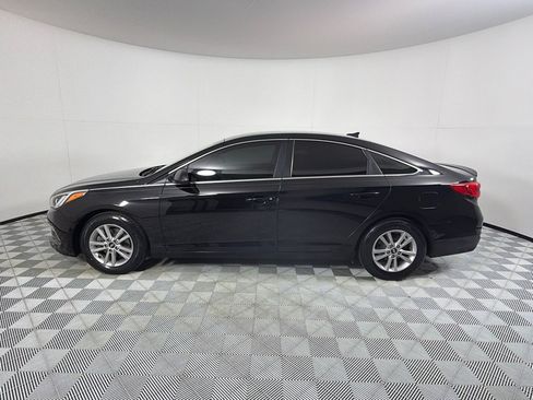 Used 2015 Hyundai Sonata SE w/ Option Group 09 FWD image 6