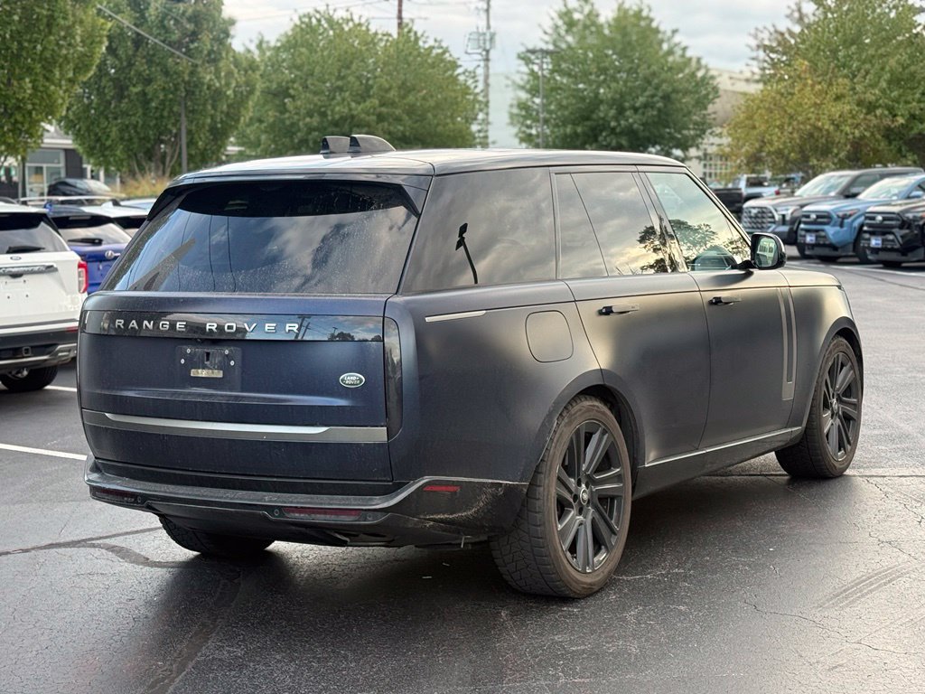 Used 2023 Land Rover Range Rover SE AWD/4WD image 7