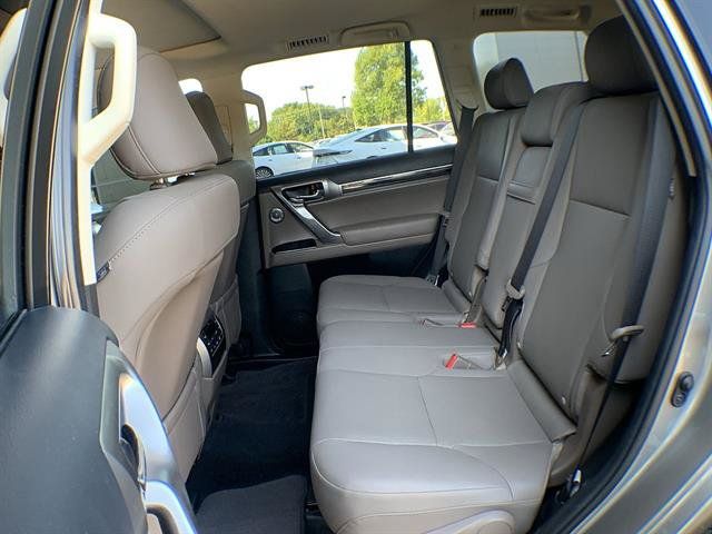 Certified 2023 Lexus GX 460 Premium w/ Premium Plus Package AWD/4WD image 23