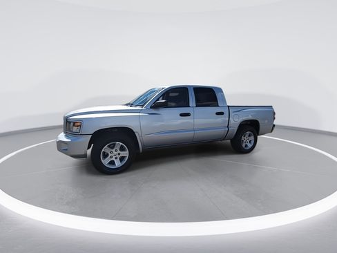 Used 2011 Dodge Dakota Big Horn RWD image 4