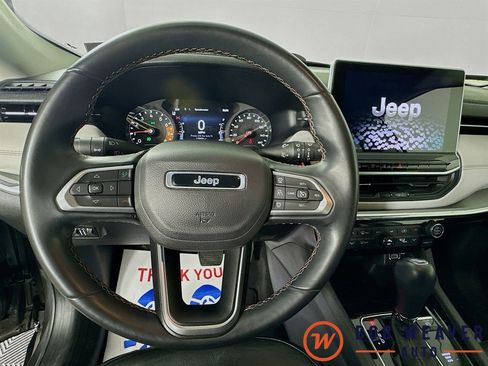 Used 2022 Jeep Compass Limited AWD/4WD image 13