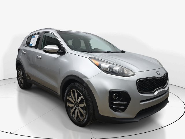 Used 2017 Kia Sportage EX w/ EX Premium Package FWD image 3