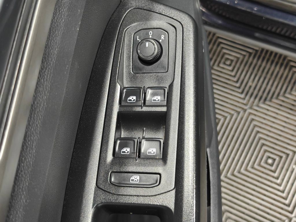 Used 2021 Volkswagen Atlas SE AWD/4WD image 48