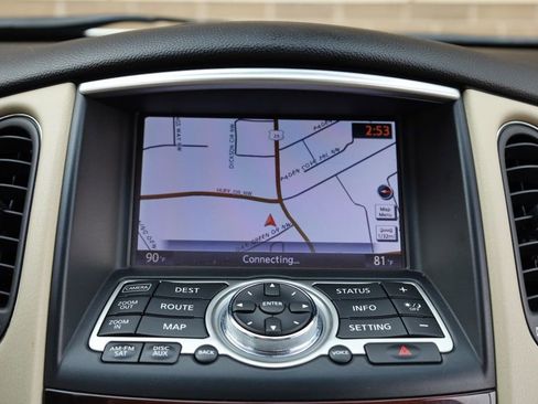 Used 2017 INFINITI QX50 AWD w/ Premium Plus Package image 38