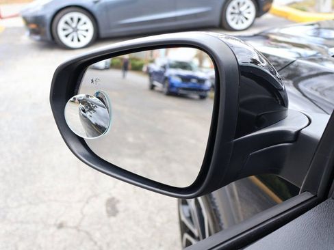 Used 2024 Chevrolet Trax RS w/ Sunroof Package image 44