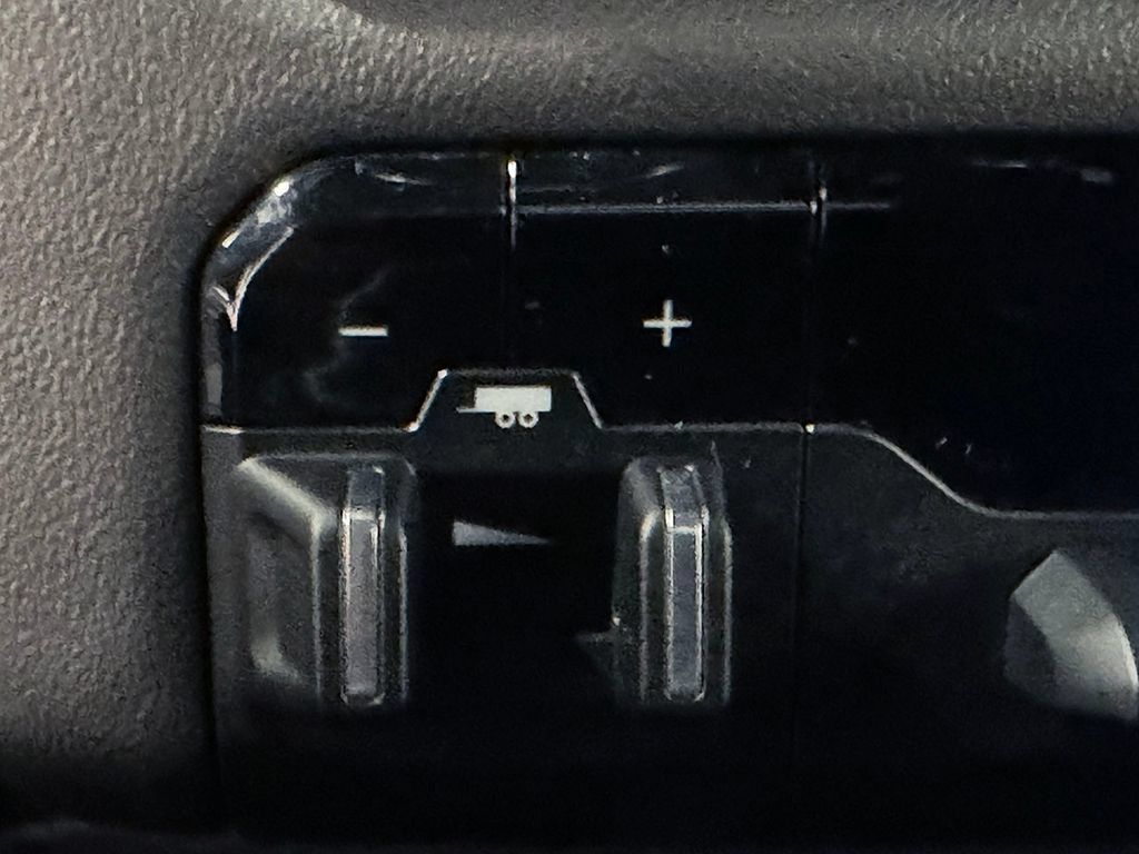 Used 2019 RAM 1500 Big Horn AWD/4WD image 33