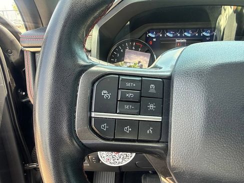 Used 2023 Ford Expedition Limited RWD image 17