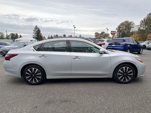 Used 2018 Nissan Altima 2.5 SL image 6