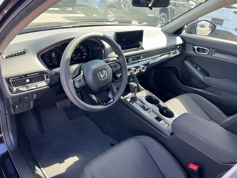 Used 2025 Honda Civic LX image 9