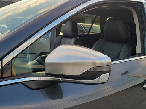 Used 2023 Subaru Outback Touring XT image 11