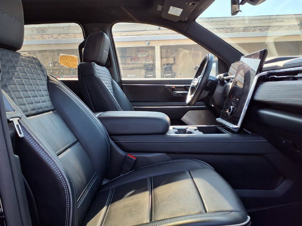 Used 2026 GMC Sierra EV Denali AWD/4WD image 24