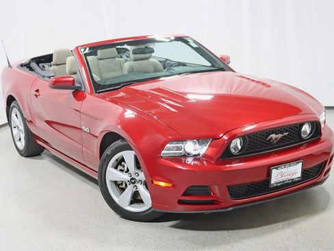 Used 2013 Ford Mustang GT w/ Security Pkg RWD image 7