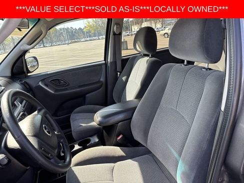 Used 2004 MAZDA Tribute LX w/ Premium Audio Pkg FWD image 13