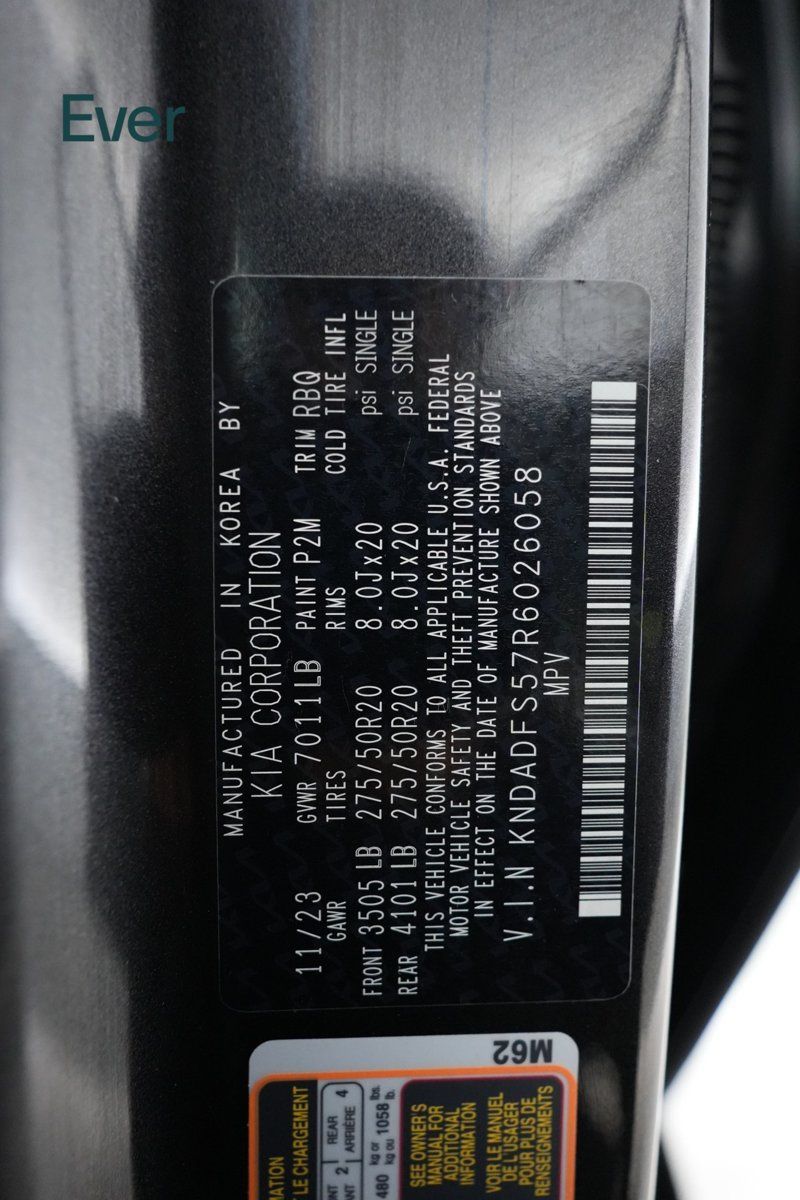 Used 2024 Kia EV9 Land AWD/4WD image 31