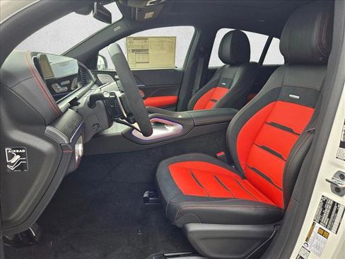 New 2026 Mercedes-Benz GLE 53 AMG 4MATIC Coupe image 4