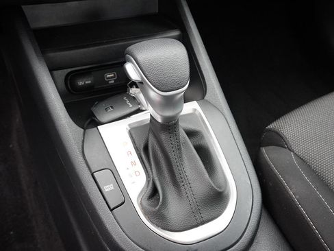 Used 2022 Kia Forte LXS FWD image 37